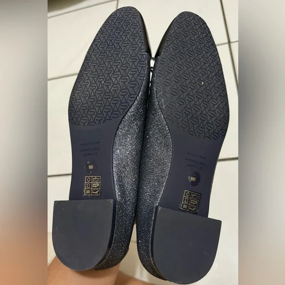 Stuart Weitzman
Sleek Bow Leather-Trimmed Sparkle Mesh Flats/ Size 8/ Like New - Picture 7 of 8